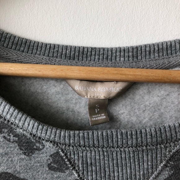 Banana Republic Floral Print Scoop Neck Sweater - Picture 3 of 6